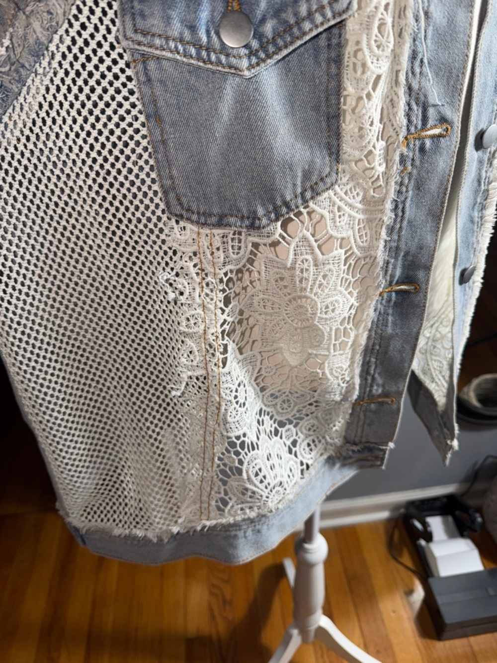 POL Light Blue Denim Vest with White Lace Inset - Picture 4 of 11